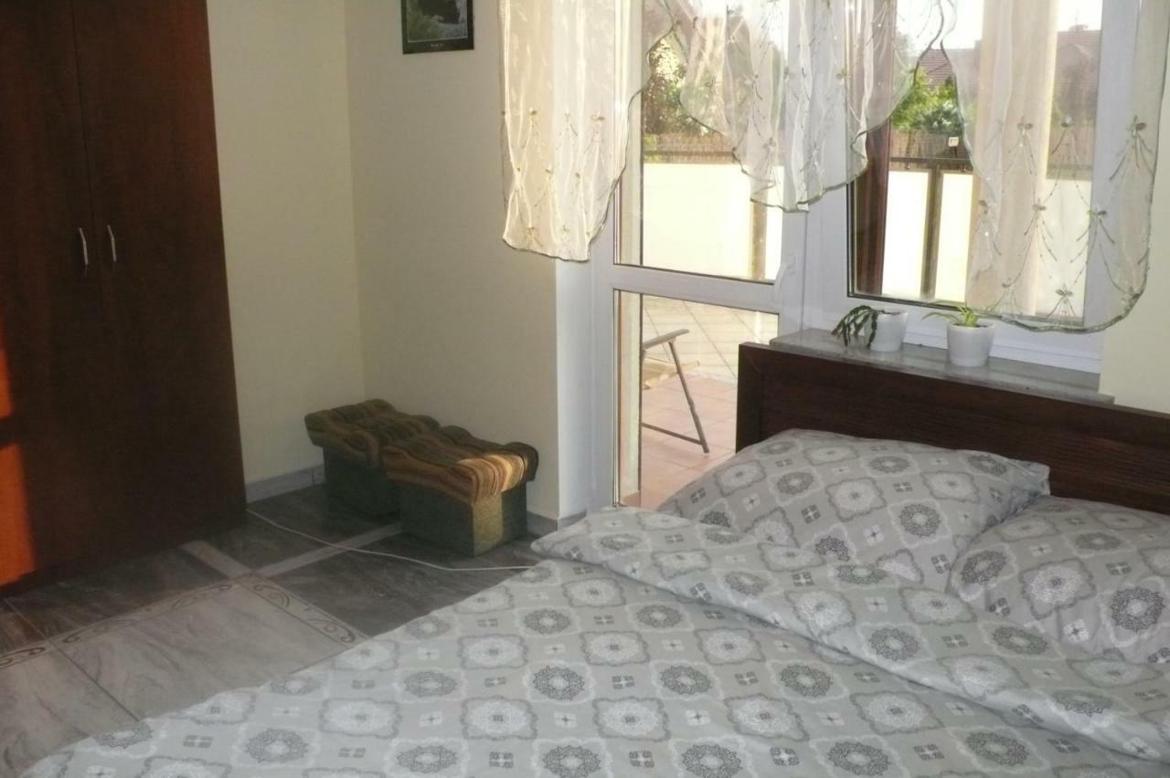 Banana Apartment Stary Toruń Buitenkant foto